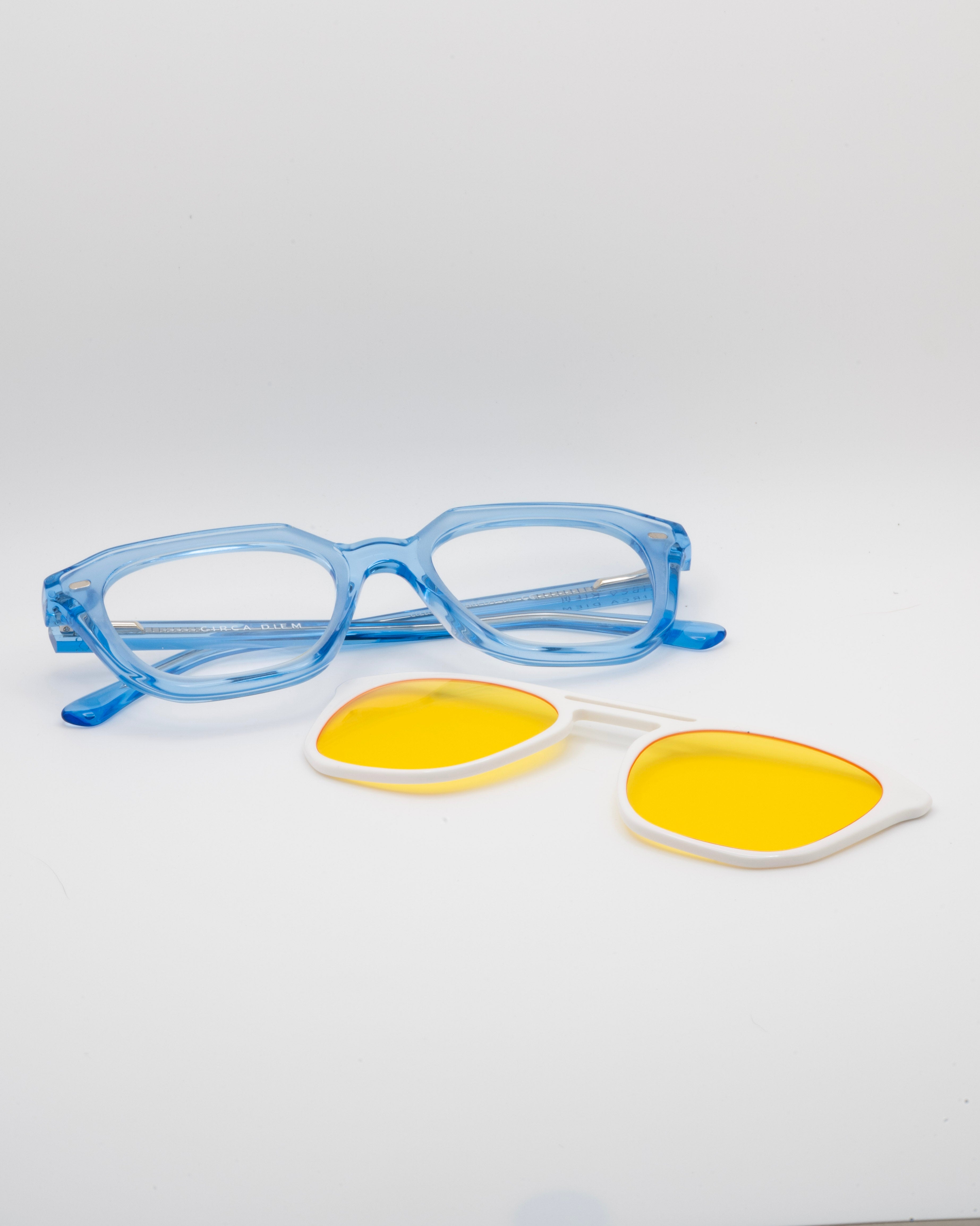 Somnus Opticos - Celeste/Blanco