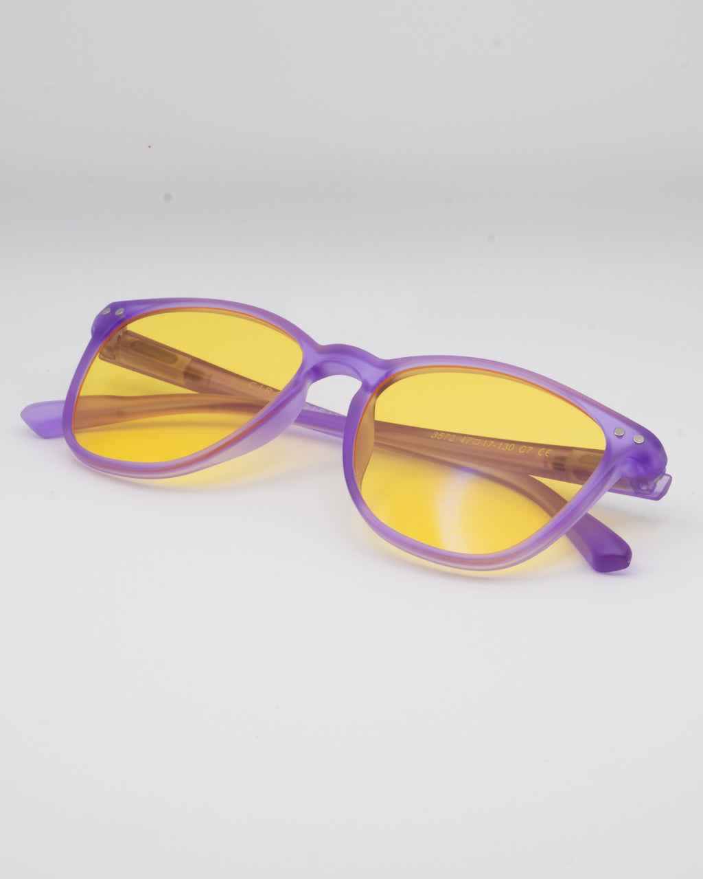 Lumi - Aro Morado